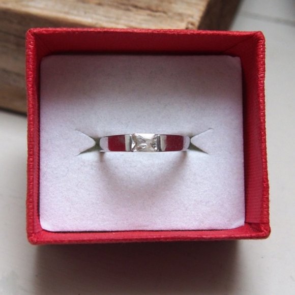 Jewelry - Sterling SILVER MOD CZ Statement Ring